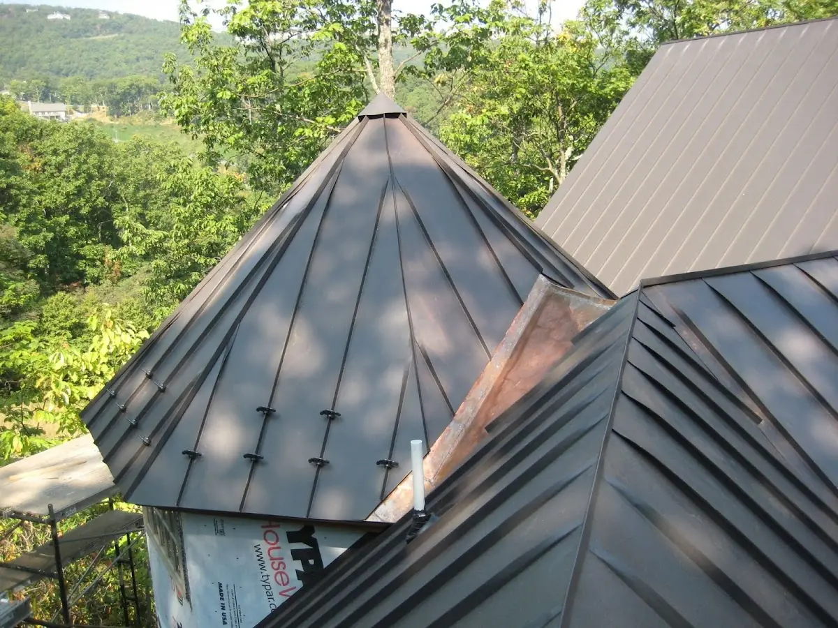 Professional Shingle Replacement & Repair by Craftsman Roofing in The Wilderness